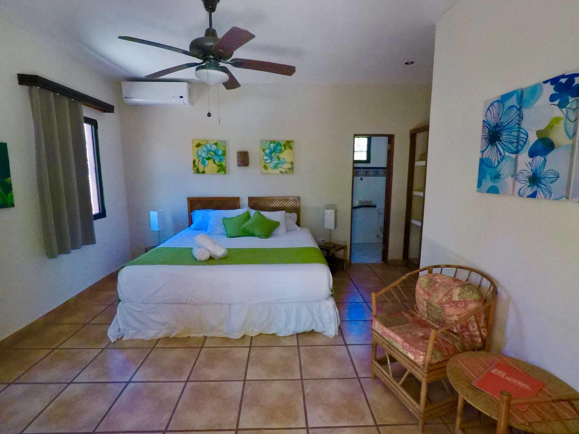 Hotel Cantarana Playa Grande Exterior foto